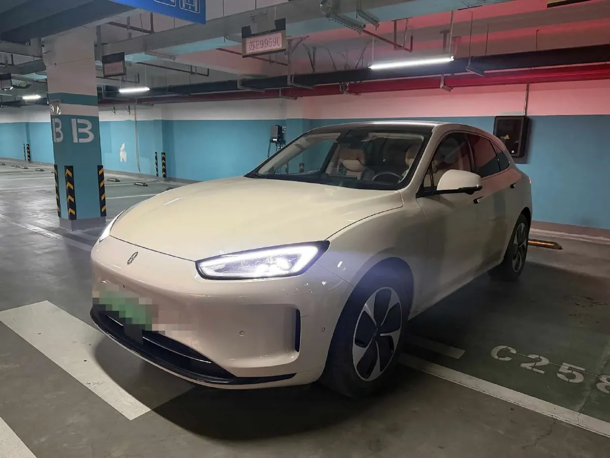 2022 Lincoln Corsair 2.0T 245HP L4 8AT,autocango,china used car exporter,china ev exporter,chinese used car exporter,chinese used ev exporter