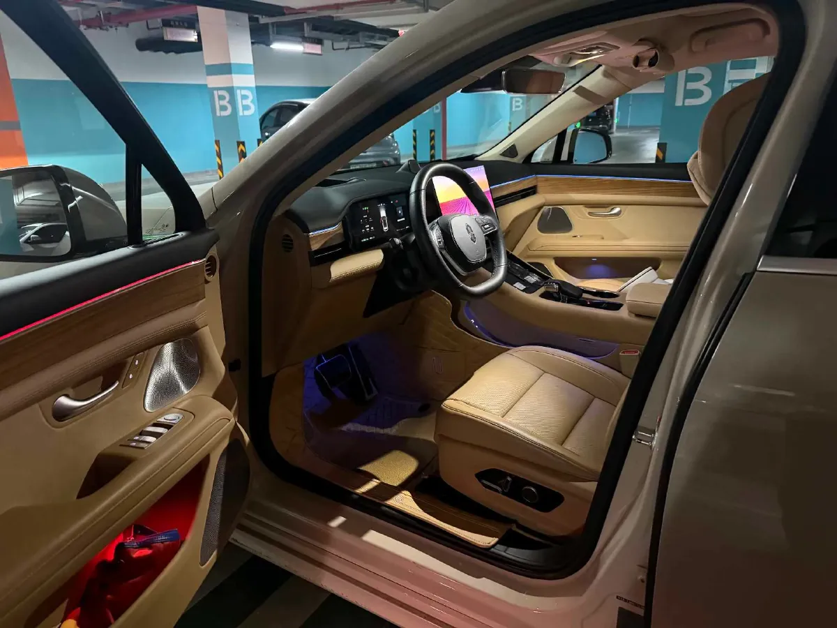 2022 Lincoln Corsair 2.0T 245HP L4 8AT,autocango,china used car exporter,china ev exporter,chinese used car exporter,chinese used ev exporter