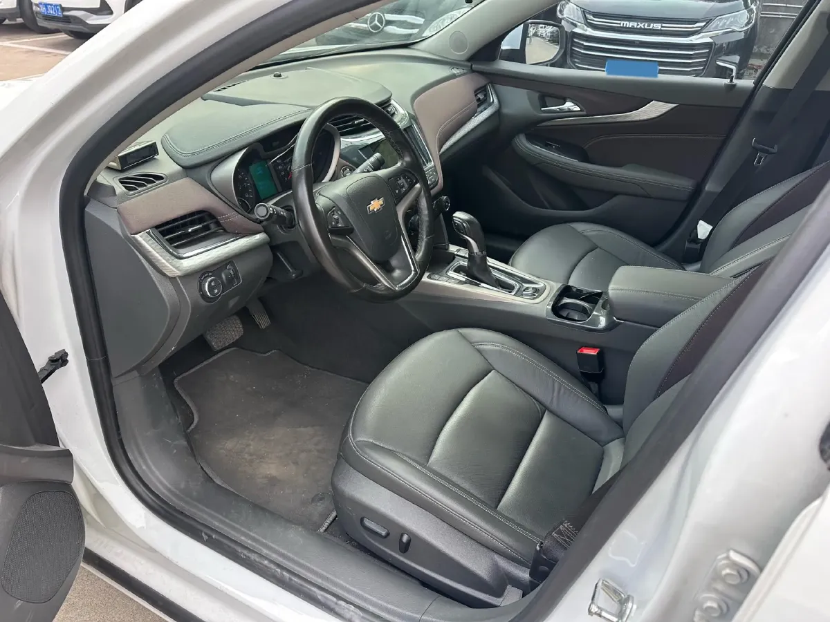 2018 Chevrolet Malibu 1.5T 170HP L4 6AT,autocango,china used car exporter,china ev exporter,chinese used car exporter,chinese used ev exporter