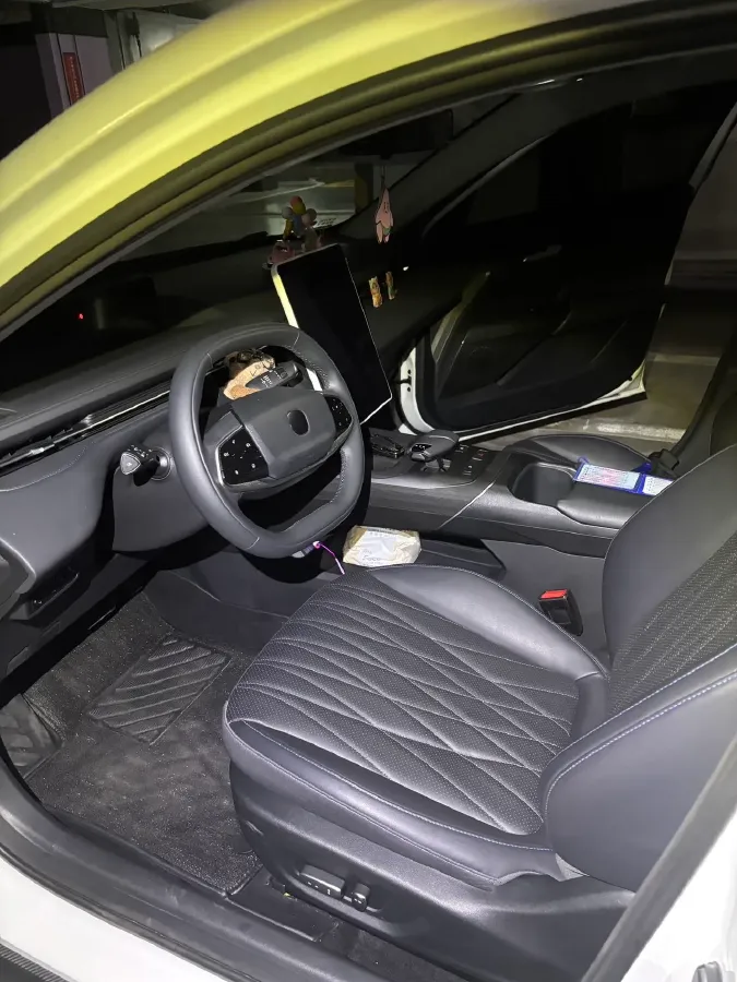 2023 ChangAn Oshan Z6 1.5T 188HP L4 7DCT,autocango,china used car exporter,china ev exporter,chinese used car exporter,chinese used ev exporter