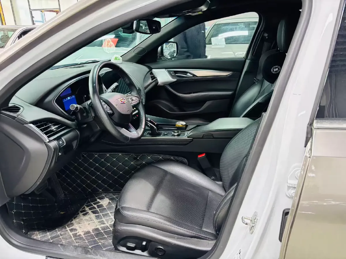 2021 Cadillac CT5 2.0T 237HP L4 10AT,autocango,china used car exporter,china ev exporter,chinese used car exporter,chinese used ev exporter