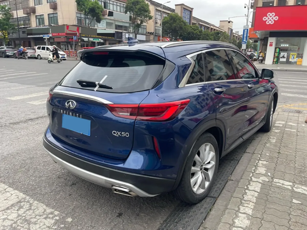 2018 Mitsubishi Pajero 3.0L 174HP V6 5AT,autocango,china used car exporter,china ev exporter,chinese used car exporter,chinese used ev exporter