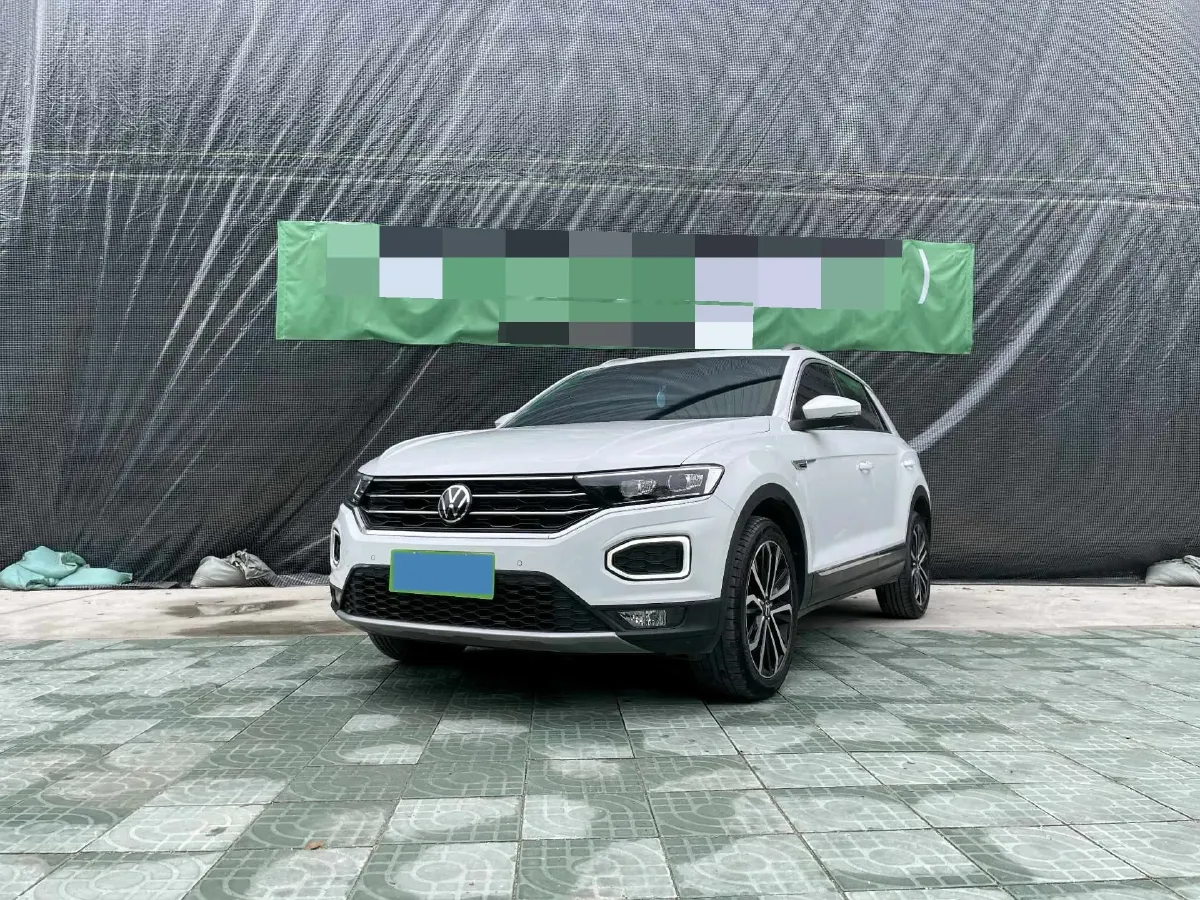 2021 Volkswagen T-Roc 1.4T 150HP L4 7DCT,autocango,china used car exporter,china ev exporter,chinese used car exporter,chinese used ev exporter