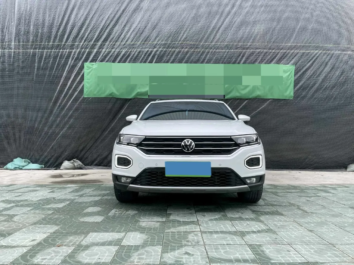 2021 Volkswagen T-Roc 1.4T 150HP L4 7DCT,autocango,china used car exporter,china ev exporter,chinese used car exporter,chinese used ev exporter