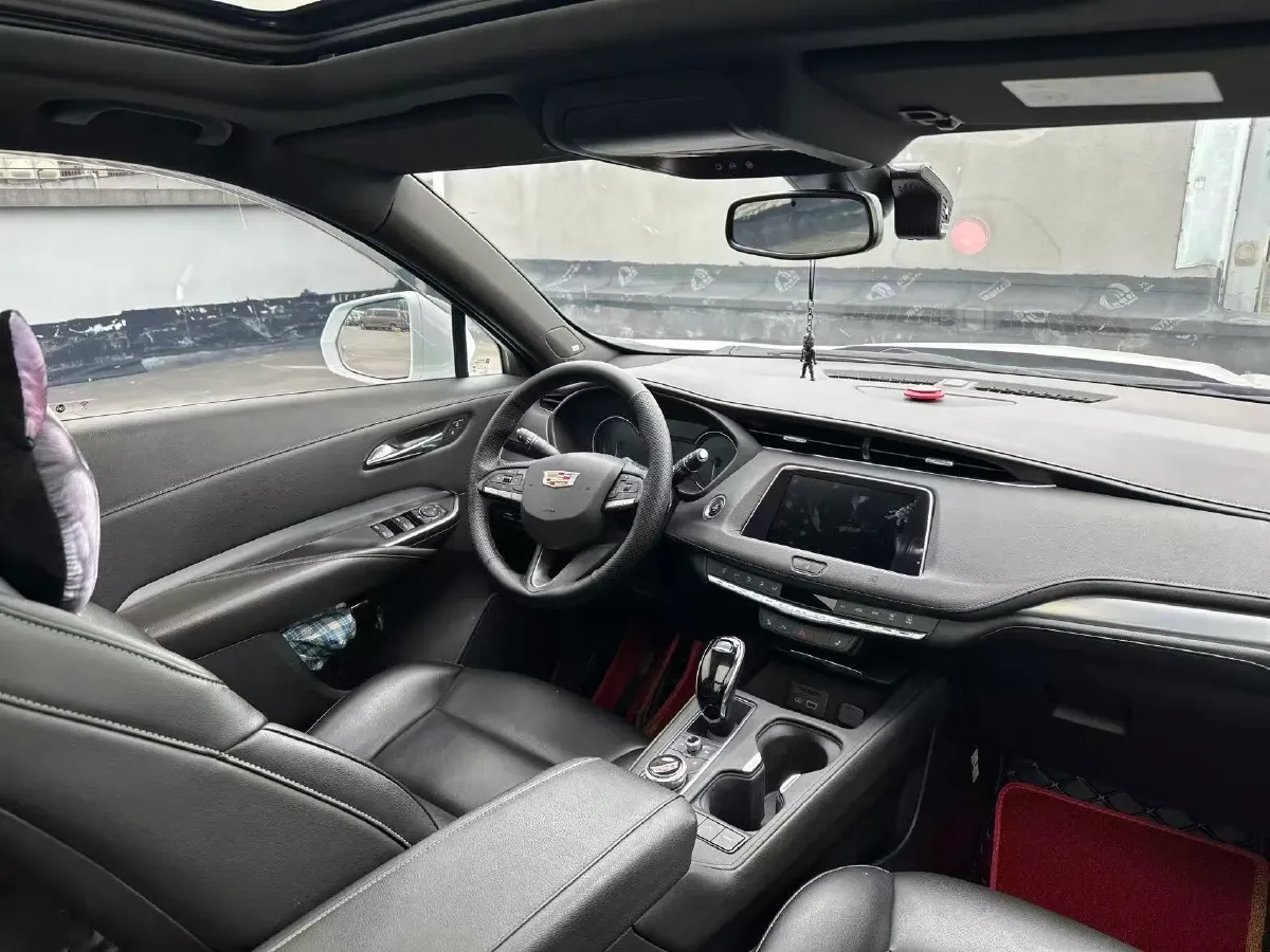 2020 Cadillac XT4 2.0T 241HP L4 9AT,autocango,china used car exporter,china ev exporter,chinese used car exporter,chinese used ev exporter