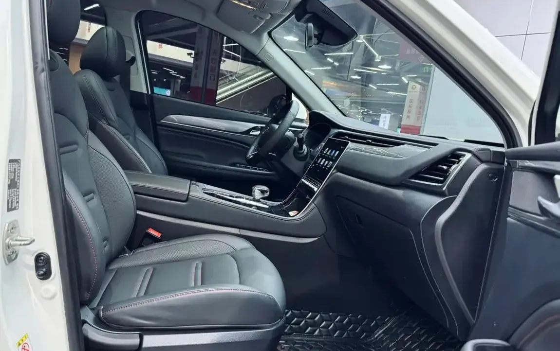 2021 GAC Trumpchi GS4 Plus 1.5T 169HP L4 6AT,autocango,china used car exporter,china ev exporter,chinese used car exporter,chinese used ev exporter