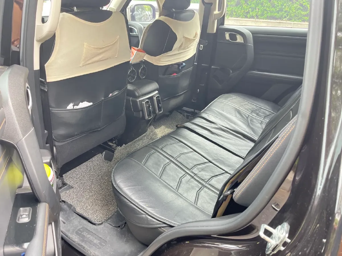 2020 Chery Tiggo 8 1.6T 197HP L4 7DCT,autocango,china used car exporter,china ev exporter,chinese used car exporter,chinese used ev exporter