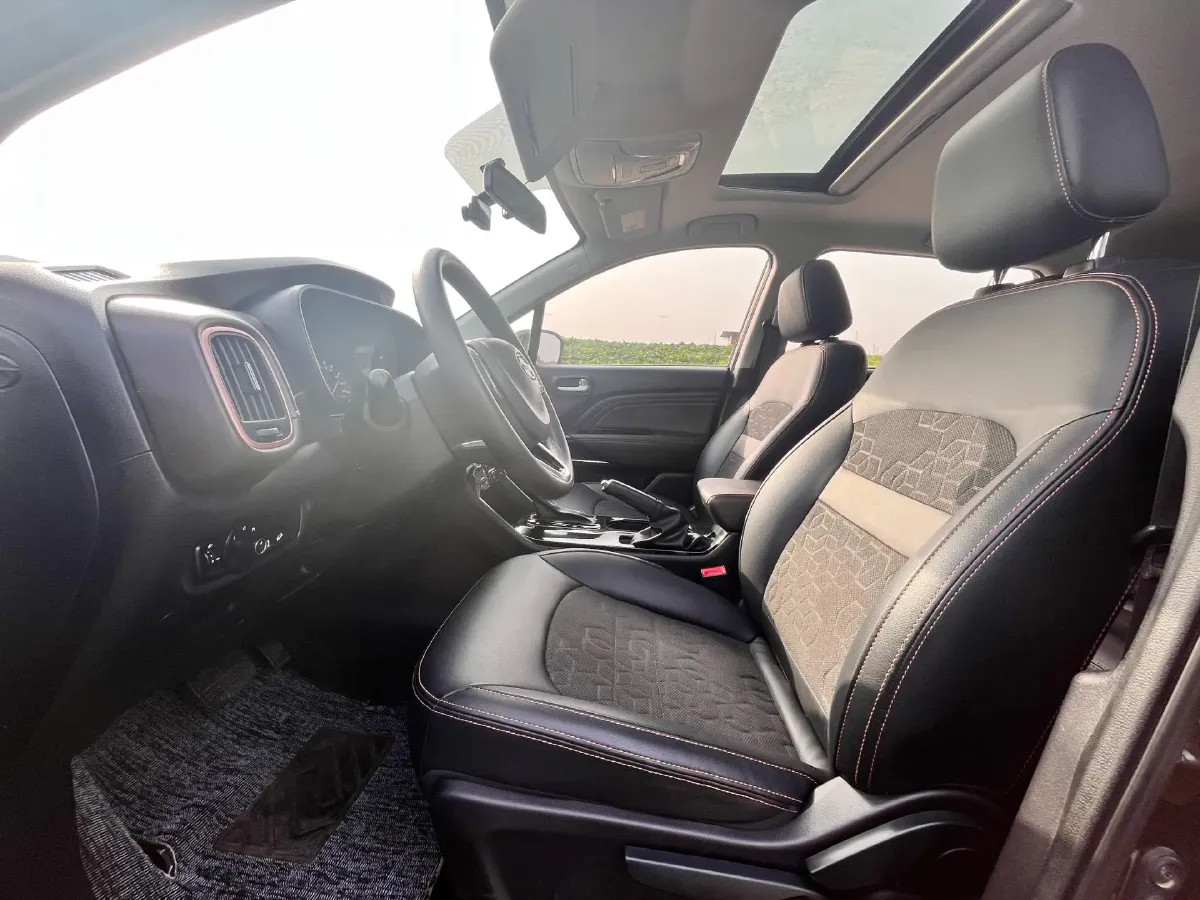 2020 GAC Trumpchi GS3 1.5T 163HP L3 7DCT,autocango,china used car exporter,china ev exporter,chinese used car exporter,chinese used ev exporter