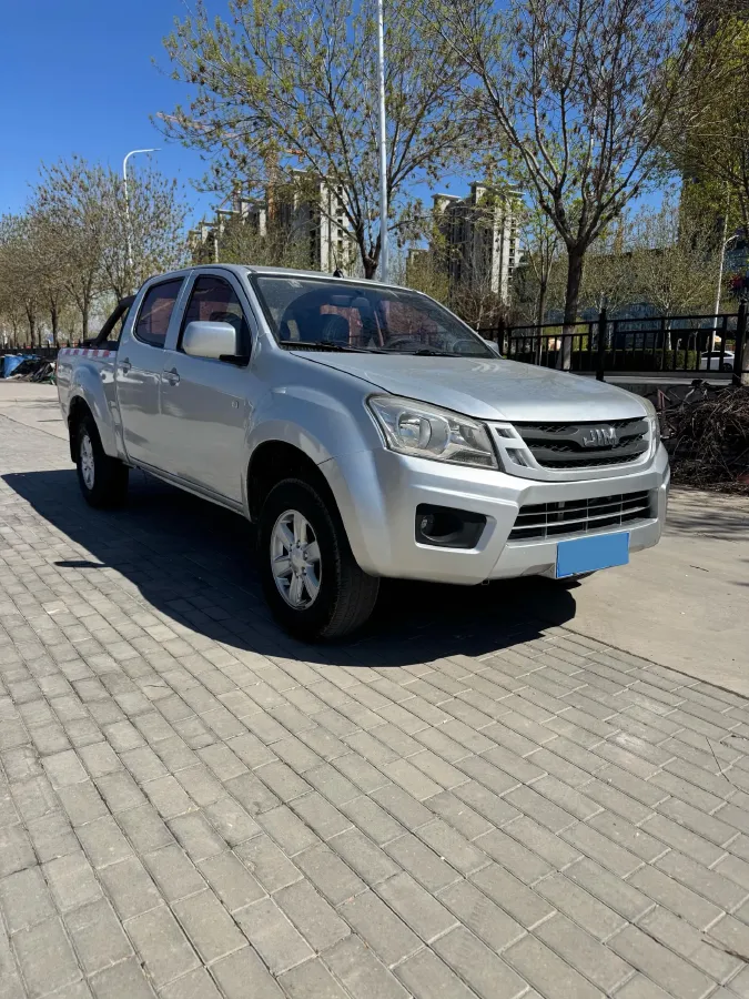 2018 Isuzu RE-MAX Jim 2.8T 116HP L4 5MT,autocango,china used car exporter,china ev exporter,chinese used car exporter,chinese used ev exporter