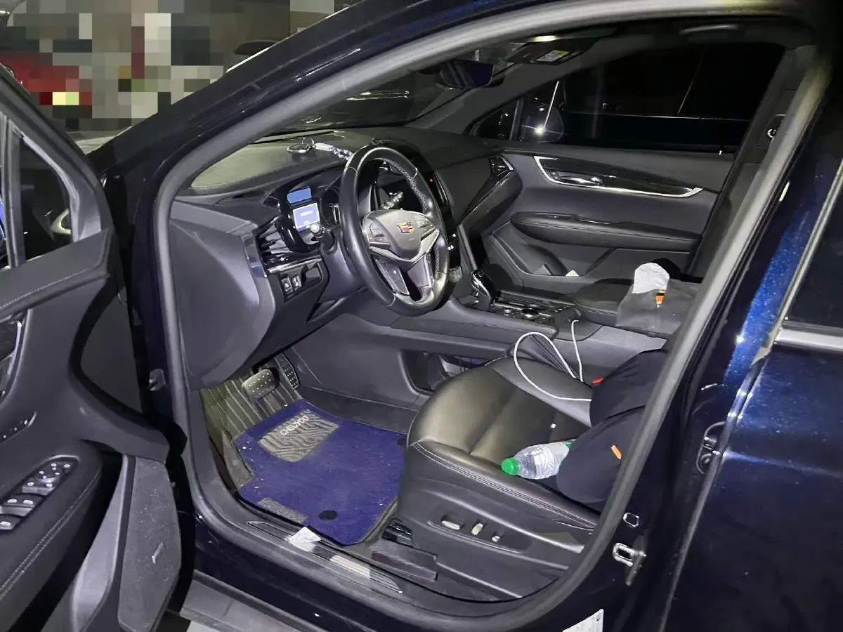 2020 Cadillac XT5 2.0T 241HP L4 9AT,autocango,china used car exporter,china ev exporter,chinese used car exporter,chinese used ev exporter