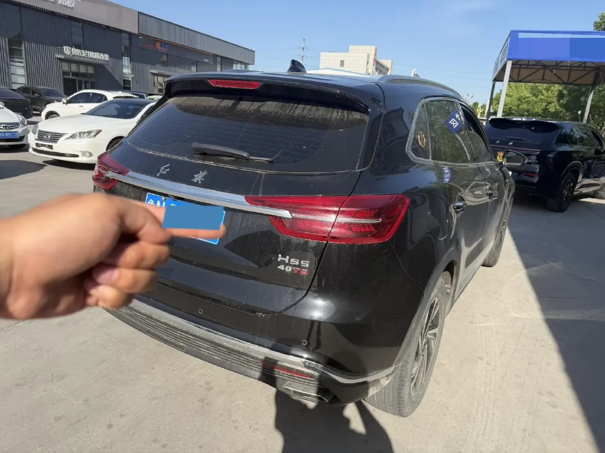 2022 HongQi HS5 2.0T 224HP L4 6AT,autocango,china used car exporter,china ev exporter,chinese used car exporter,chinese used ev exporter