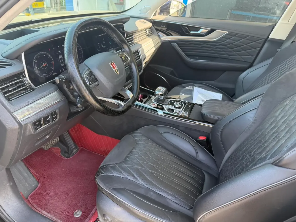 2022 HongQi HS5 2.0T 224HP L4 6AT,autocango,china used car exporter,china ev exporter,chinese used car exporter,chinese used ev exporter