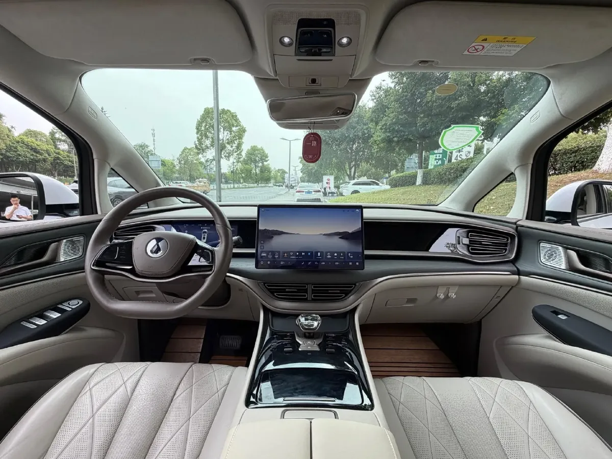 2022 Honda Odyssey 2.0L 146HP L4 E-CVT Hybrid,autocango,china used car exporter,china ev exporter,chinese used car exporter,chinese used ev exporter