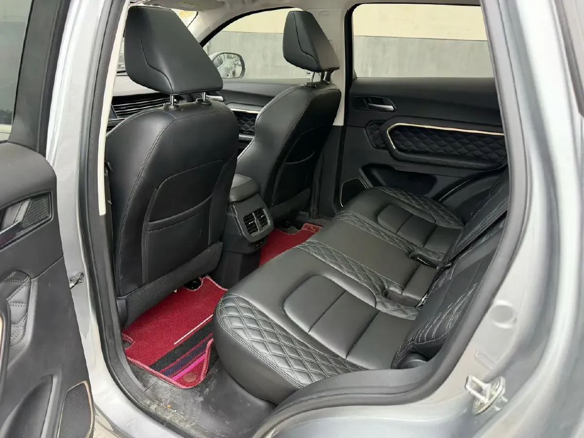 2021 Haval H6 1.5T 150HP L4 7DCT,autocango,china used car exporter,china ev exporter,chinese used car exporter,chinese used ev exporter