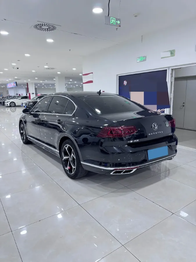 2023 Volkswagen Magotan 2.0T 186HP L4 7DCT,autocango,china used car exporter,china ev exporter,chinese used car exporter,chinese used ev exporter