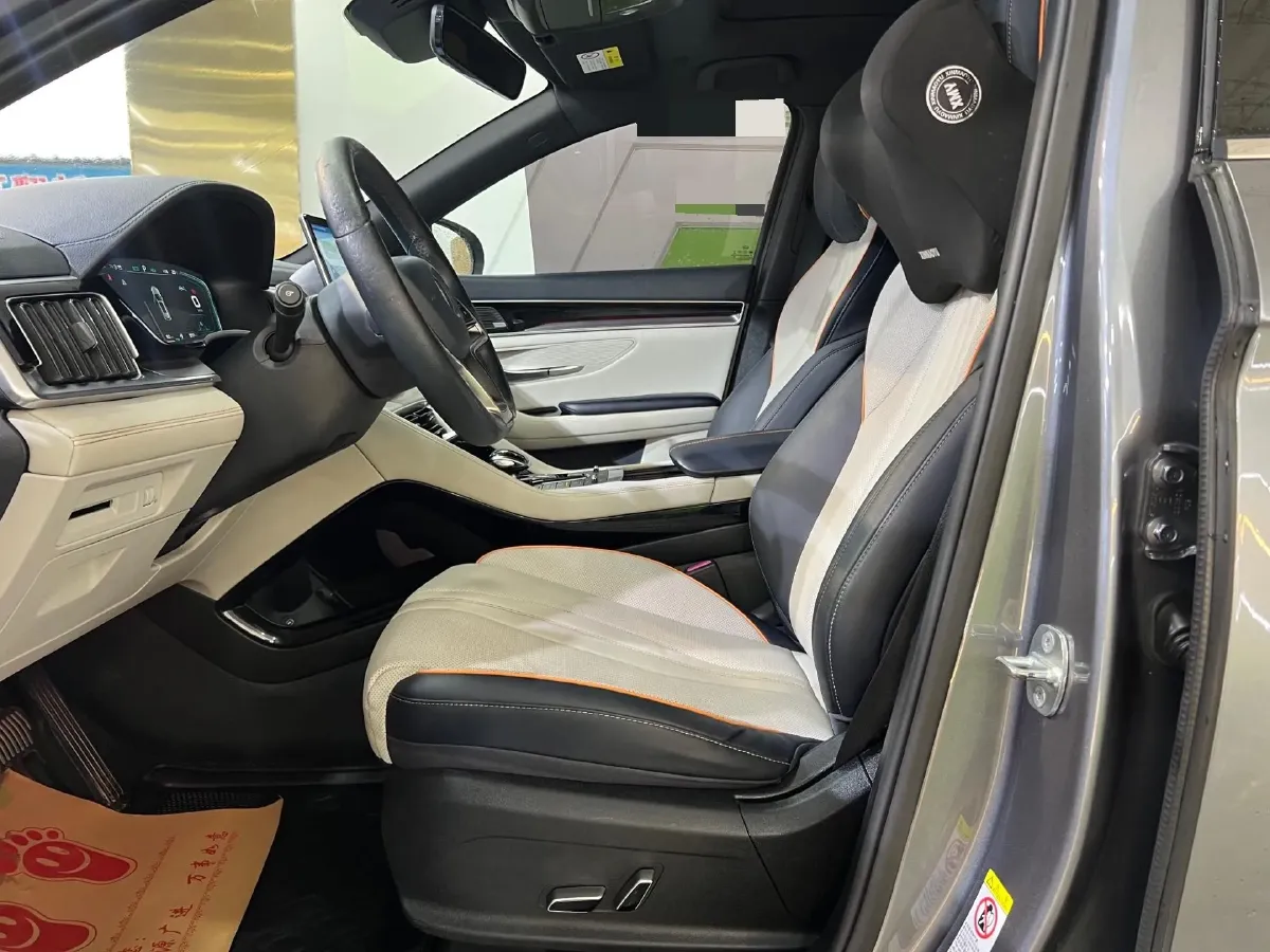 2022 ChangAn Oshan Z6 1.5T 170HP L4 6TCT PHEV 28.4KWH,autocango,china used car exporter,china ev exporter,chinese used car exporter,chinese used ev exporter