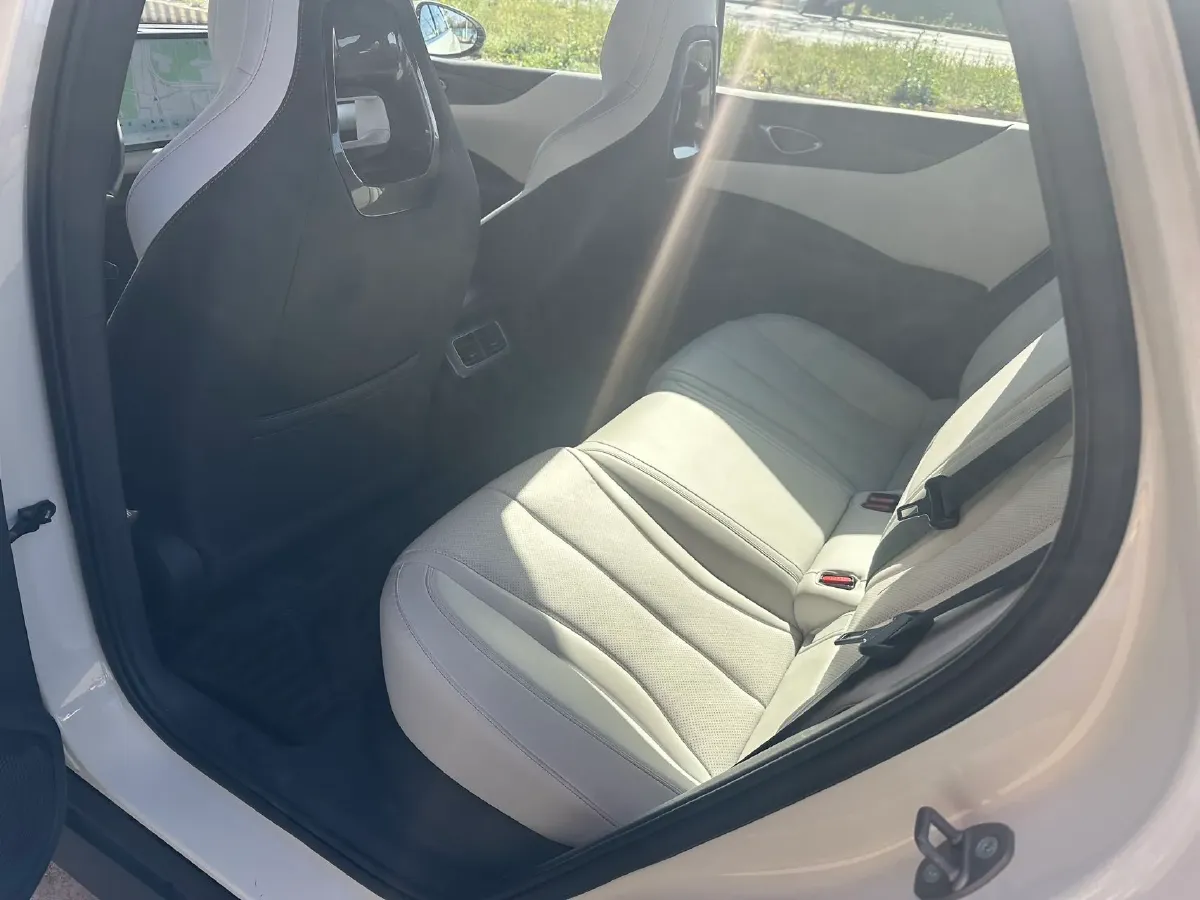 2025 BYD Seal06 BEV,autocango,china used car exporter,china ev exporter,chinese used car exporter,chinese used ev exporter