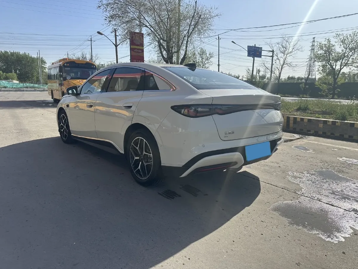 2025 BYD Seal06 BEV,autocango,china used car exporter,china ev exporter,chinese used car exporter,chinese used ev exporter