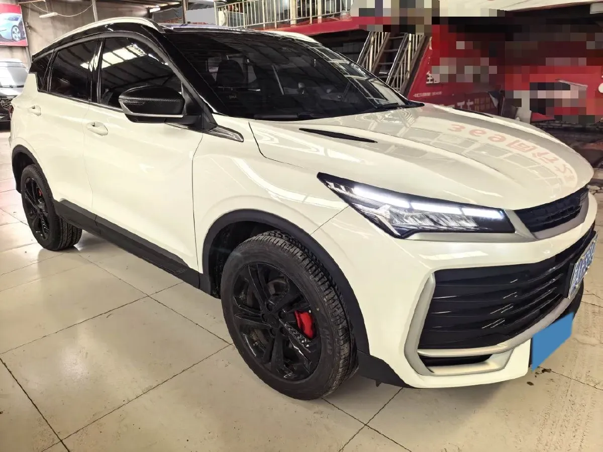 2025 Geely Coolray 1.5T 181HP L4 7DCT,autocango,china used car exporter,china ev exporter,chinese used car exporter,chinese used ev exporter