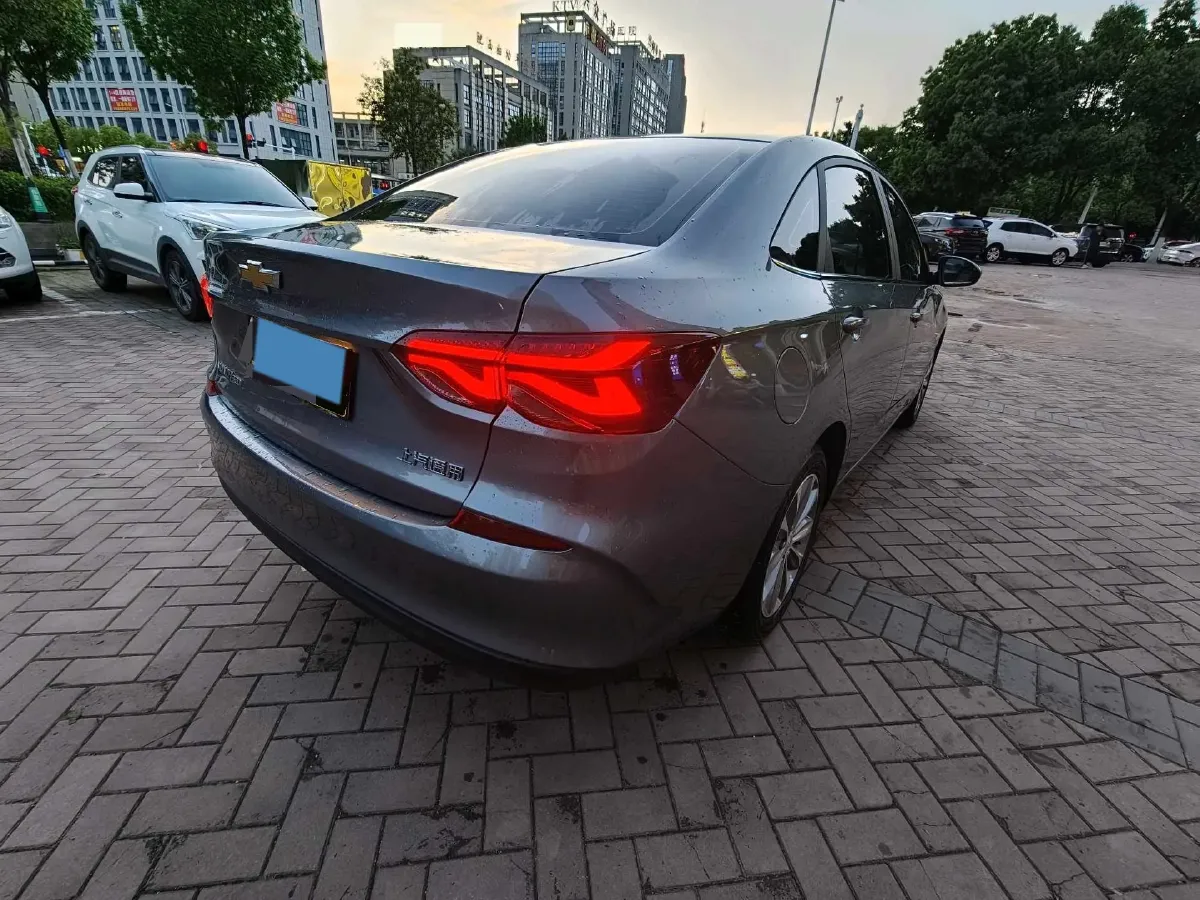 2021 Chevrolet Monza 1.5L 113HP L4 6AT,autocango,china used car exporter,china ev exporter,chinese used car exporter,chinese used ev exporter