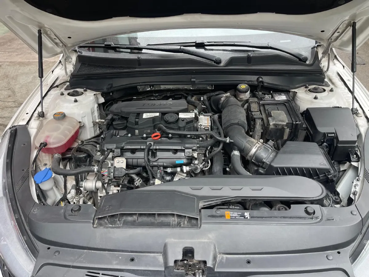 2020 Kia K5 1.5T 170HP L4 7DCT,autocango,china used car exporter,china ev exporter,chinese used car exporter,chinese used ev exporter