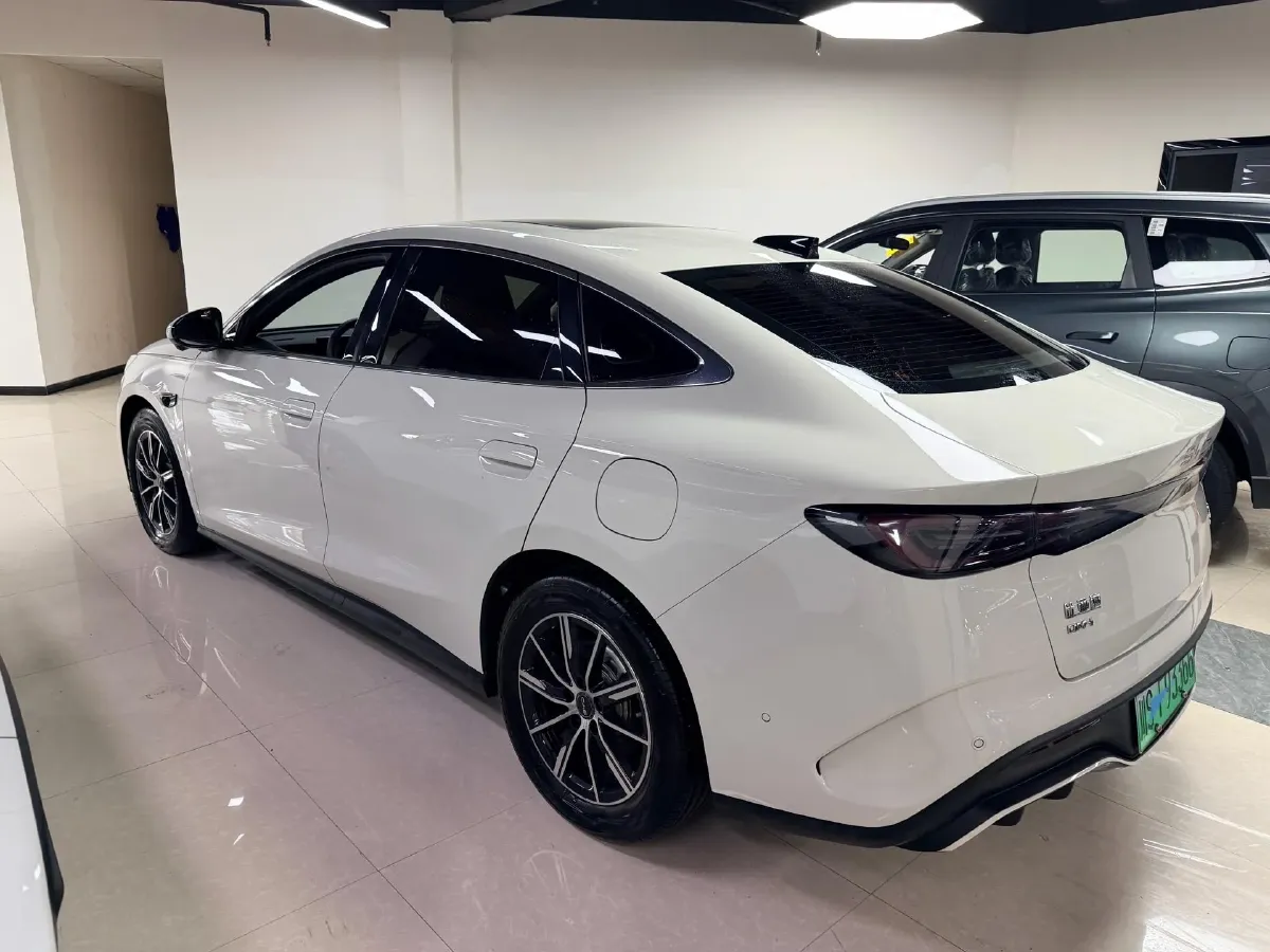 2025 BYD Seal 06 1.5L 101HP L4 E-CVT PHEV 15.87KWH,autocango,china used car exporter,china ev exporter,chinese used car exporter,chinese used ev exporter