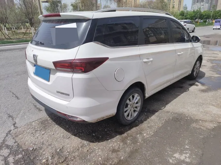 2018 BaoJun 360 1.5L 112HP L4 6MT,autocango,china used car exporter,china ev exporter,chinese used car exporter,chinese used ev exporter