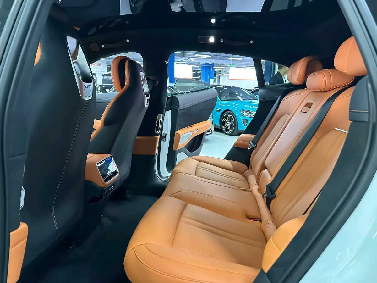 2025 MI YU7 BEV 101.7KWH,autocango,china used car exporter,china ev exporter,chinese used car exporter,chinese used ev exporter