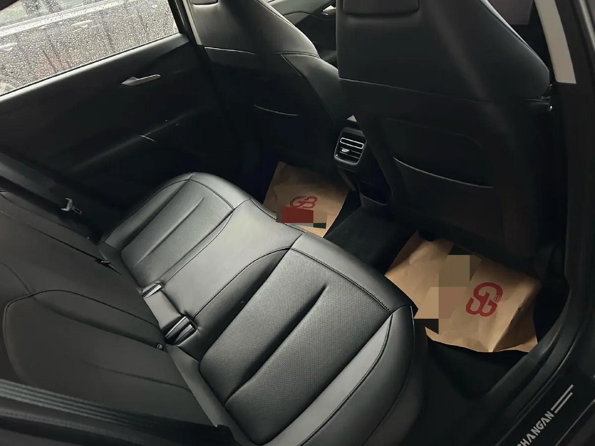 2024 ChangAn Eado 1.5T 170HP L4 7DCT,autocango,china used car exporter,china ev exporter,chinese used car exporter,chinese used ev exporter