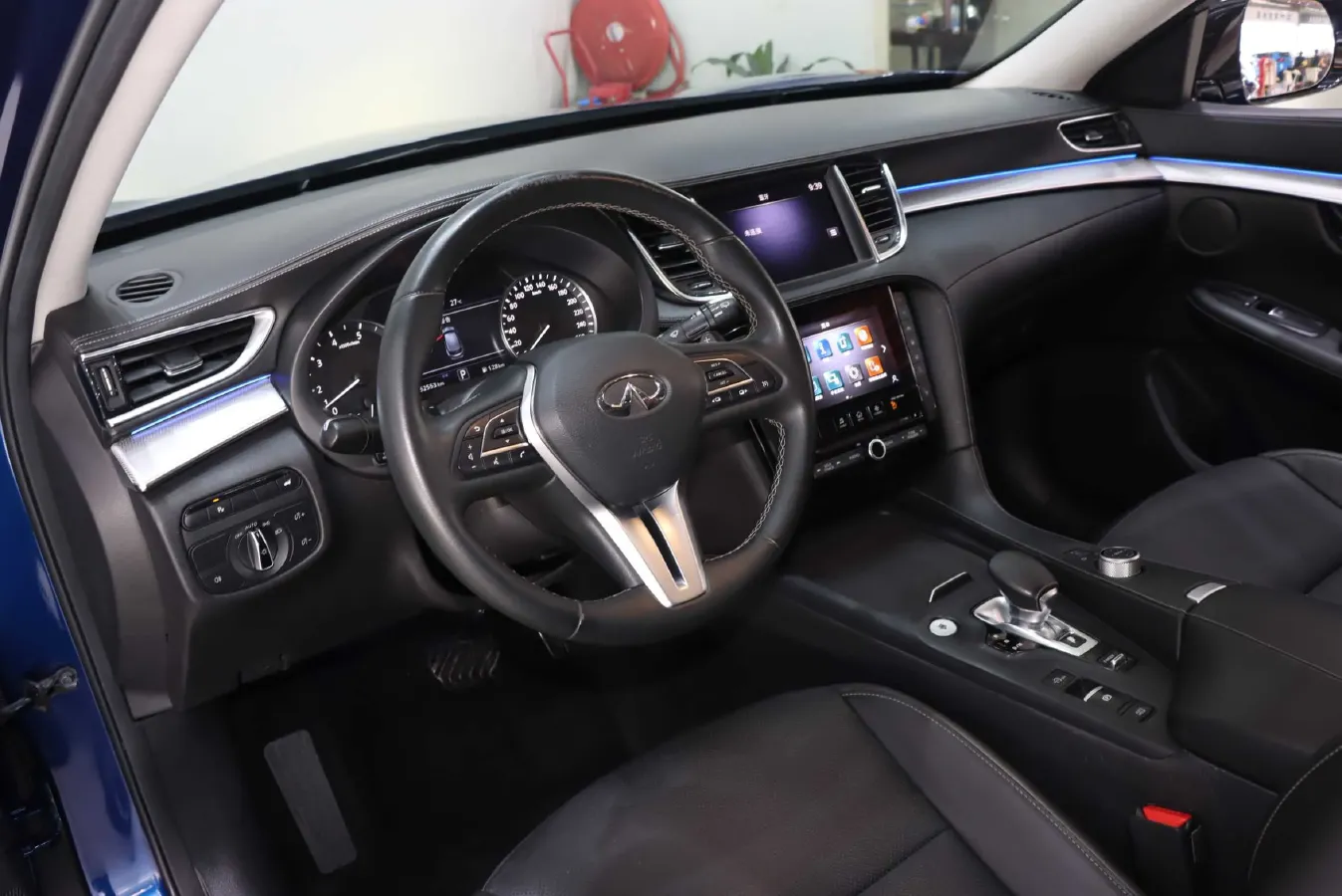 2020 Infiniti QX50 2.0T 261HP L4 CVT,autocango,china used car exporter,china ev exporter,chinese used car exporter,chinese used ev exporter