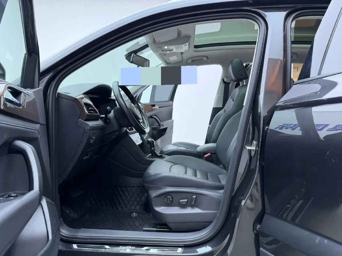 2022 Volkswagen Tharu 1.4T 150HP L4 7DCT,autocango,china used car exporter,china ev exporter,chinese used car exporter,chinese used ev exporter