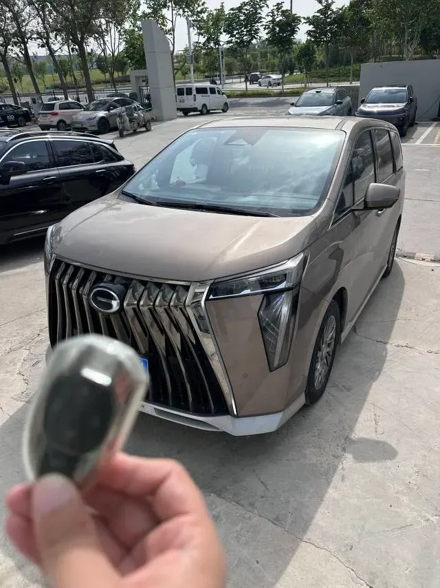 2023 GAC Trumpchi M8 2.0T 252HP L4 8AT,autocango,china used car exporter,china ev exporter,chinese used car exporter,chinese used ev exporter