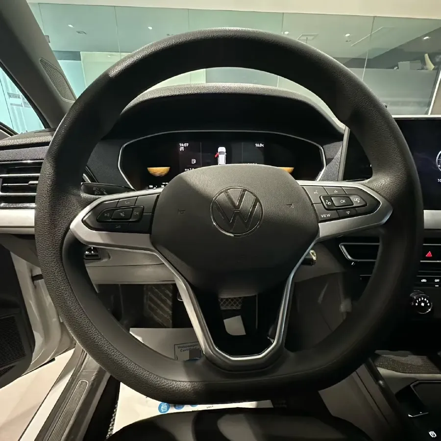 2023 Volkswagen Lavida 1.5L 110HP L4 6AT,autocango,china used car exporter,china ev exporter,chinese used car exporter,chinese used ev exporter