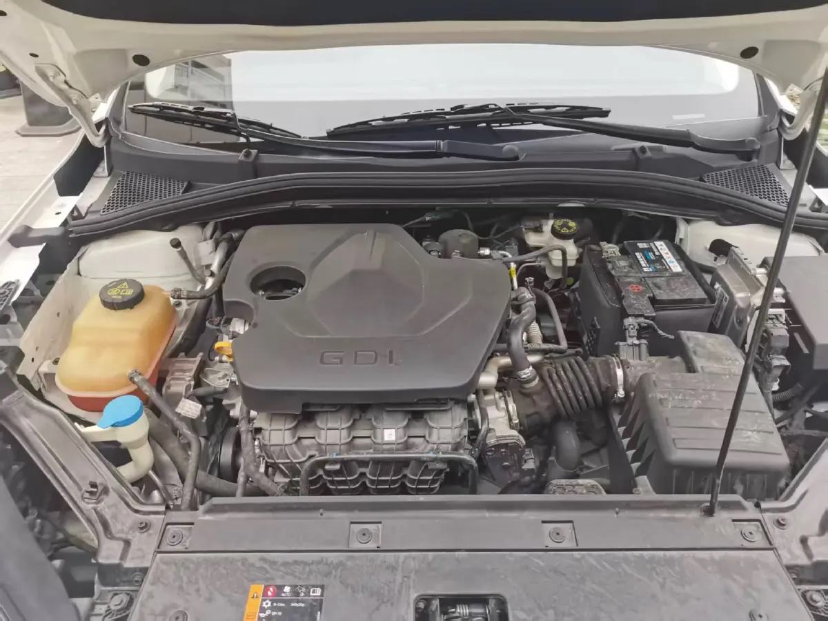 2023 Roewe i5 1.5L 129HP L4 CVT,autocango,china used car exporter,china ev exporter,chinese used car exporter,chinese used ev exporter