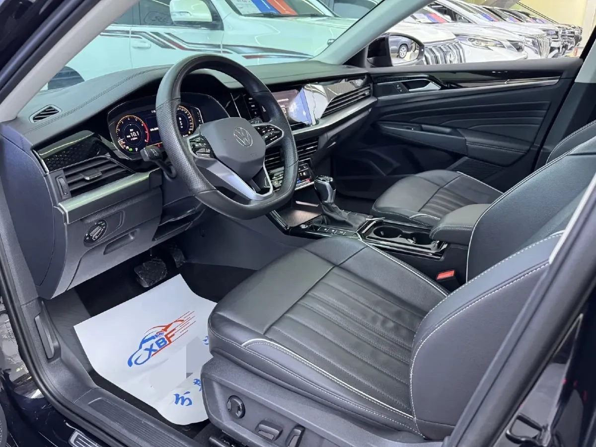 2023 Volkswagen Passat 2.0T 186HP L4 7DCT,autocango,china used car exporter,china ev exporter,chinese used car exporter,chinese used ev exporter