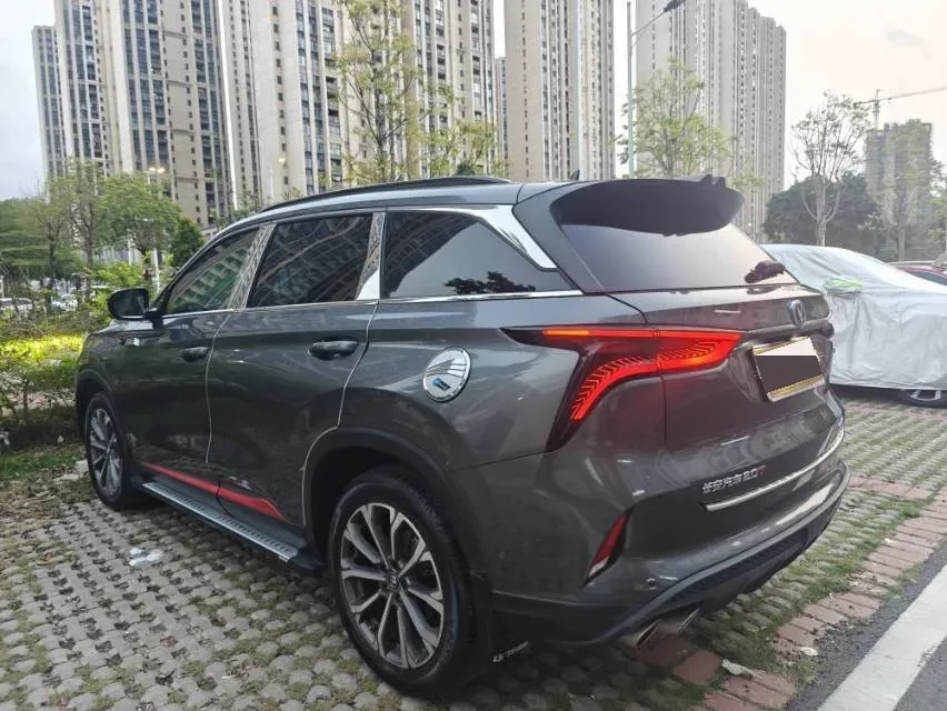 2020 ChangAn CS75 Plus 2.0T 233HP L4 8AT,autocango,china used car exporter,china ev exporter,chinese used car exporter,chinese used ev exporter