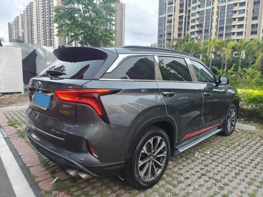 2020 ChangAn CS75 Plus 2.0T 233HP L4 8AT,autocango,china used car exporter,china ev exporter,chinese used car exporter,chinese used ev exporter