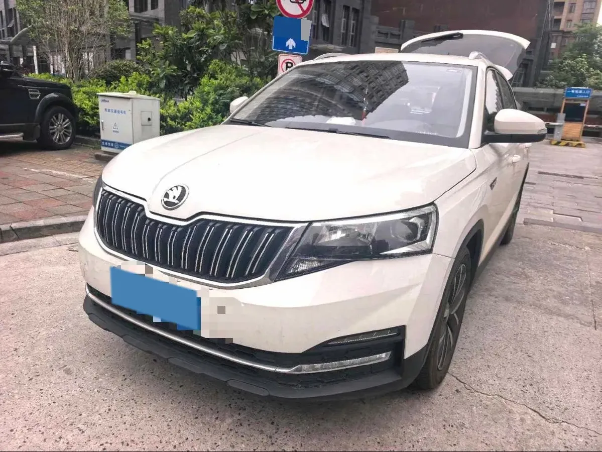 2021 Skoda Kamiq 1.5L 112HP L4 6AT,autocango,china used car exporter,china ev exporter,chinese used car exporter,chinese used ev exporter