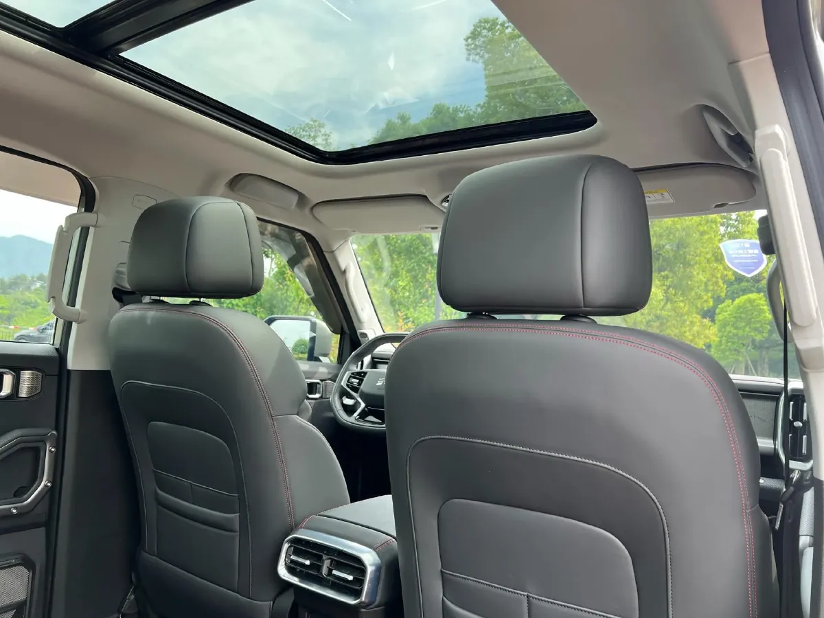 2023 Jetour Traveller 1.5T 184HP L4 7DCT,autocango,china used car exporter,china ev exporter,chinese used car exporter,chinese used ev exporter