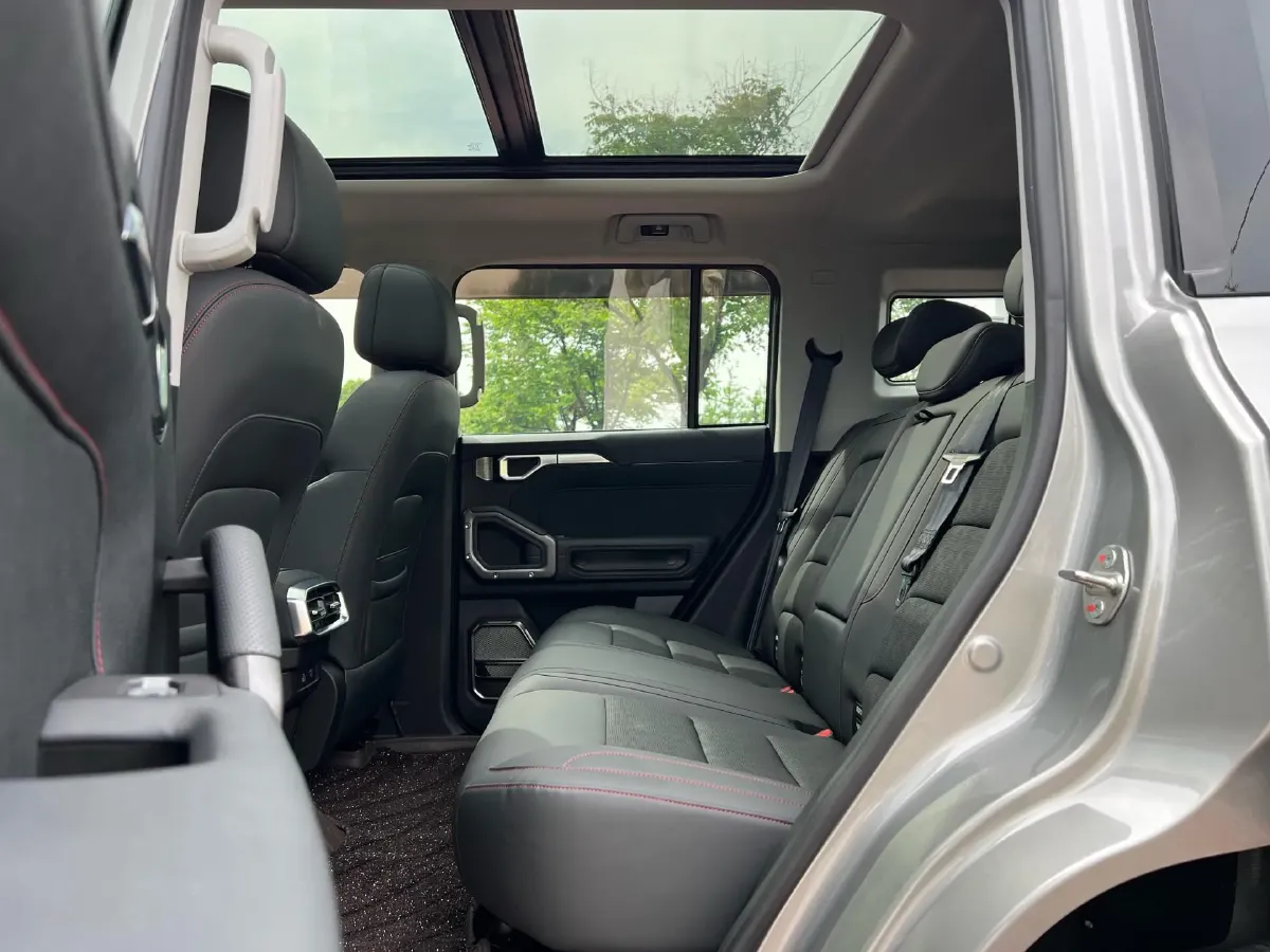 2023 Jetour Traveller 1.5T 184HP L4 7DCT,autocango,china used car exporter,china ev exporter,chinese used car exporter,chinese used ev exporter