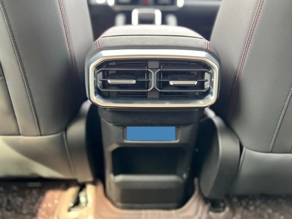 2023 Jetour Traveller 1.5T 184HP L4 7DCT,autocango,china used car exporter,china ev exporter,chinese used car exporter,chinese used ev exporter