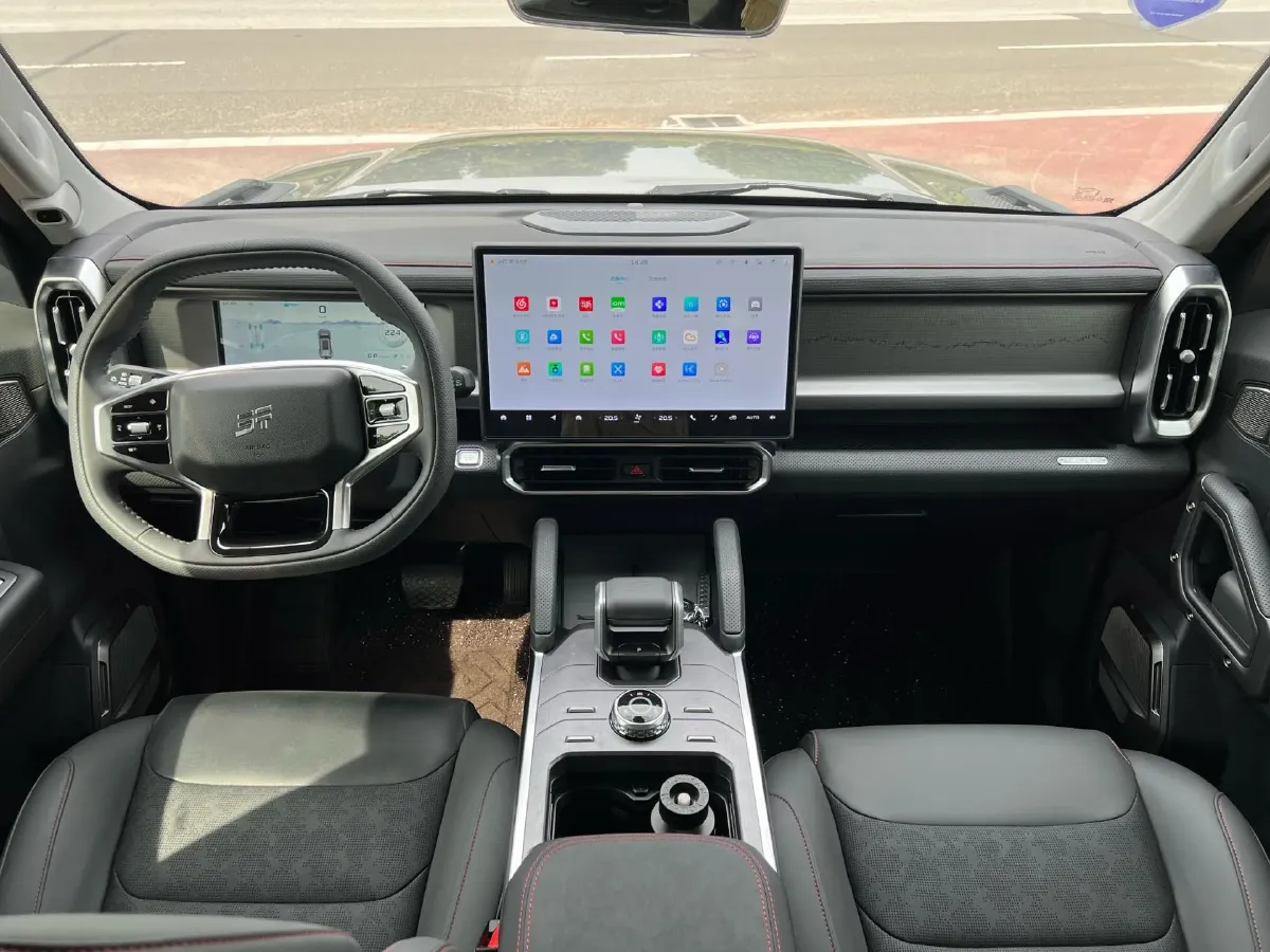 2023 Jetour Traveller 1.5T 184HP L4 7DCT,autocango,china used car exporter,china ev exporter,chinese used car exporter,chinese used ev exporter