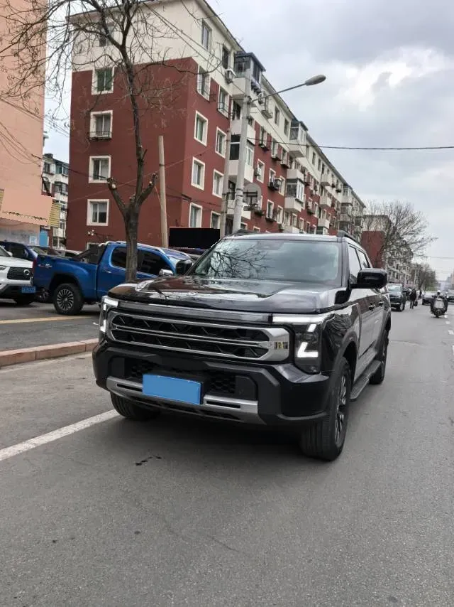 2025 Dongfeng Z9 2.3T 190HP L4 8AT,autocango,china used car exporter,china ev exporter,chinese used car exporter,chinese used ev exporter