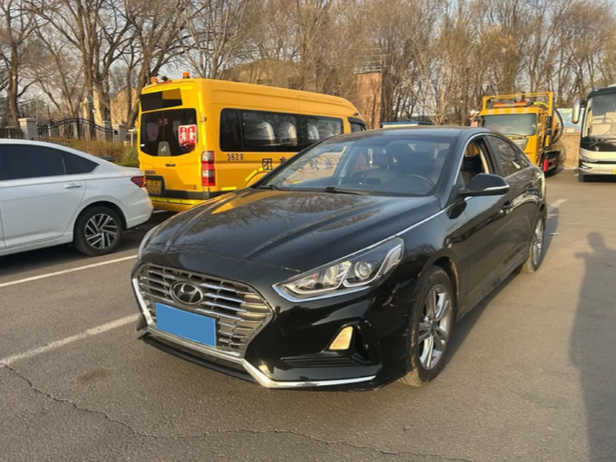 2017 Hyundai Sonata 2.0L 160HP L4 6AT,autocango,china used car exporter,china ev exporter,chinese used car exporter,chinese used ev exporter