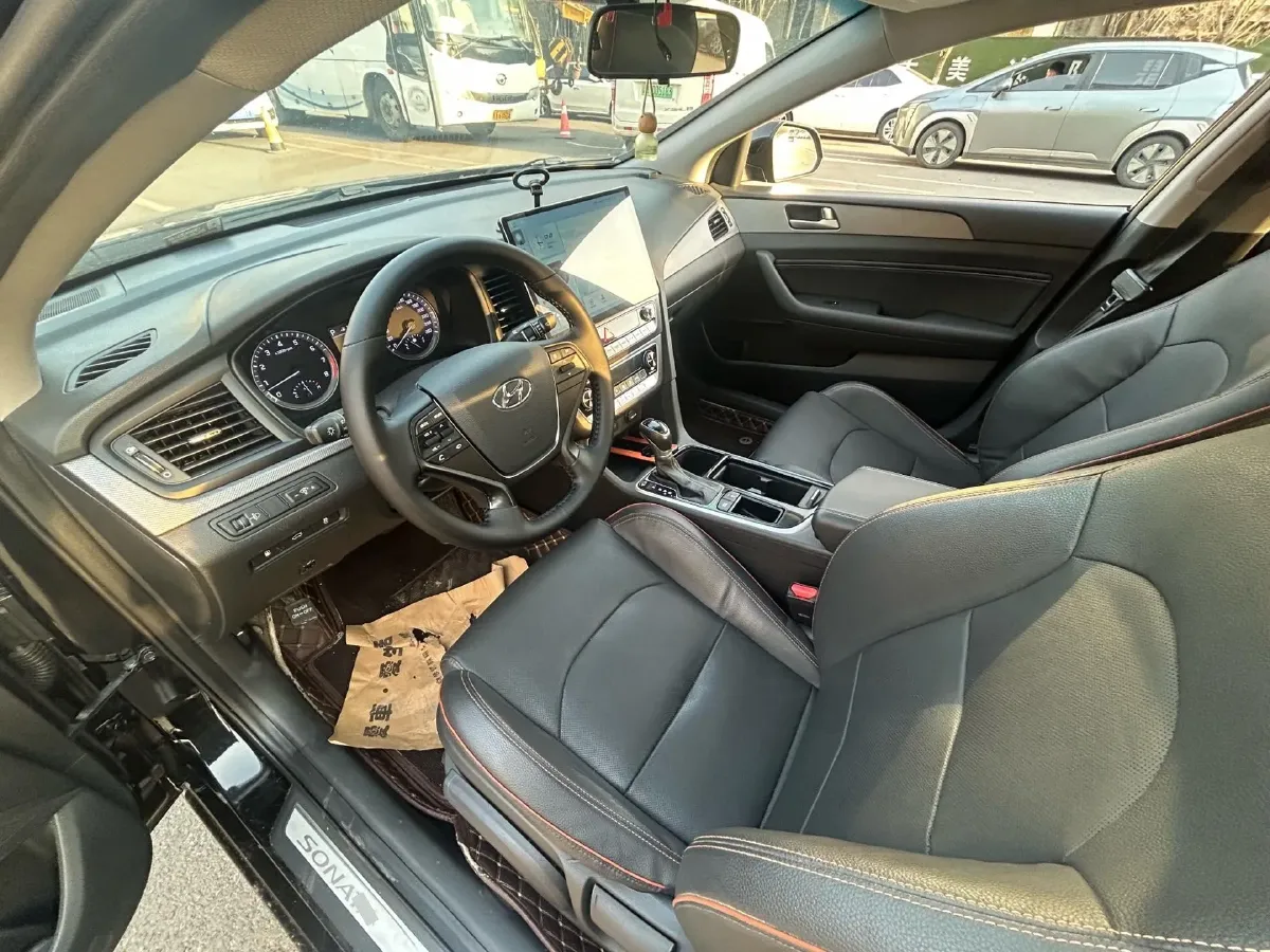 2017 Hyundai Sonata 2.0L 160HP L4 6AT,autocango,china used car exporter,china ev exporter,chinese used car exporter,chinese used ev exporter