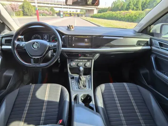 2021 Volkswagen Lavida 1.5L 113HP L4 6AT,autocango,china used car exporter,china ev exporter,chinese used car exporter,chinese used ev exporter