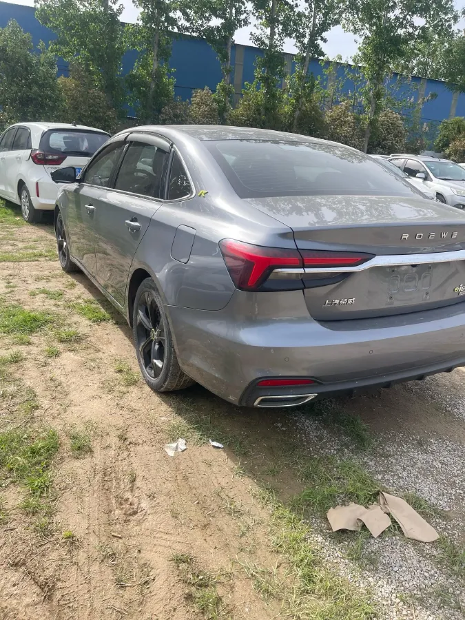 2021 Roewe i6 MAX 1.5T 169HP L4 AMT PHEV,autocango,china used car exporter,china ev exporter,chinese used car exporter,chinese used ev exporter