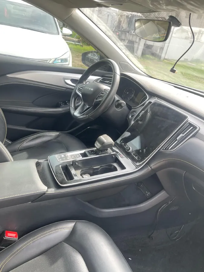 2021 Roewe i6 MAX 1.5T 169HP L4 AMT PHEV,autocango,china used car exporter,china ev exporter,chinese used car exporter,chinese used ev exporter