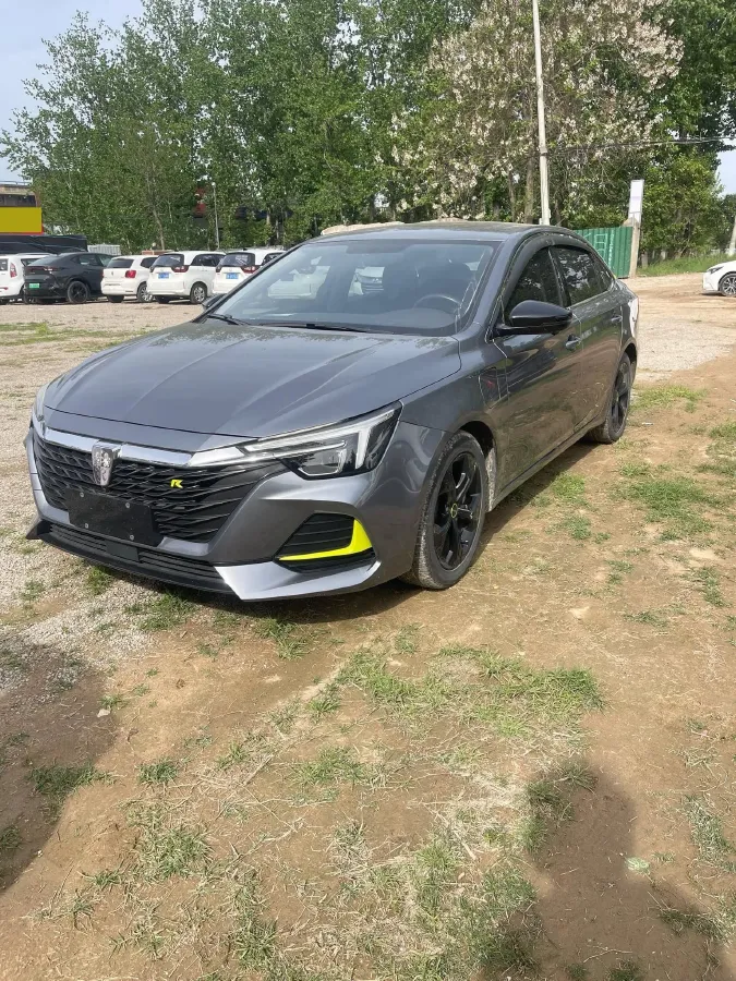 2021 Roewe i6 MAX 1.5T 169HP L4 AMT PHEV,autocango,china used car exporter,china ev exporter,chinese used car exporter,chinese used ev exporter