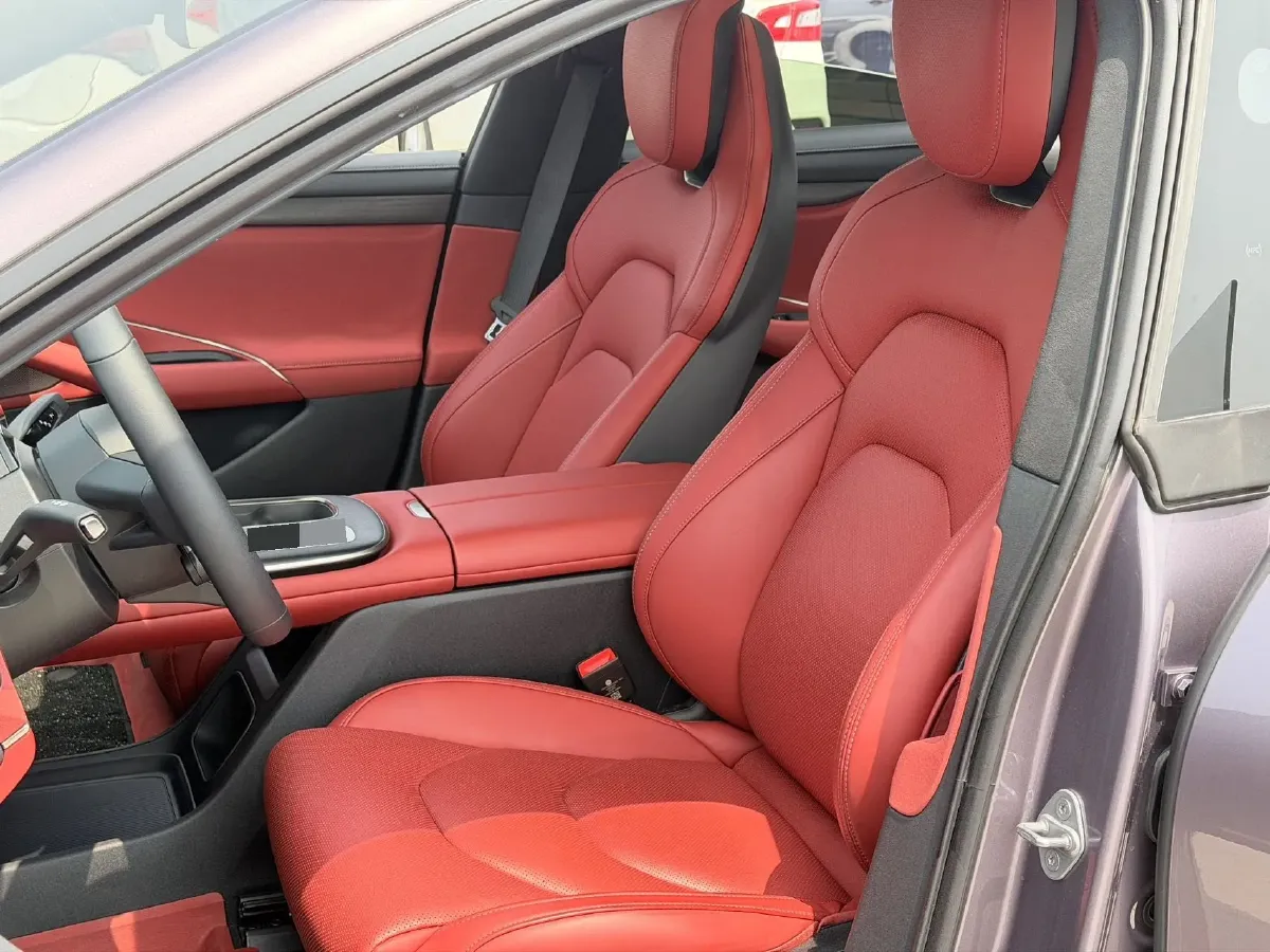 2024 MI SU7 BEV 101KWH,autocango,china used car exporter,china ev exporter,chinese used car exporter,chinese used ev exporter